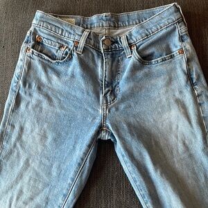 Levi’s worn in 511 jeans.